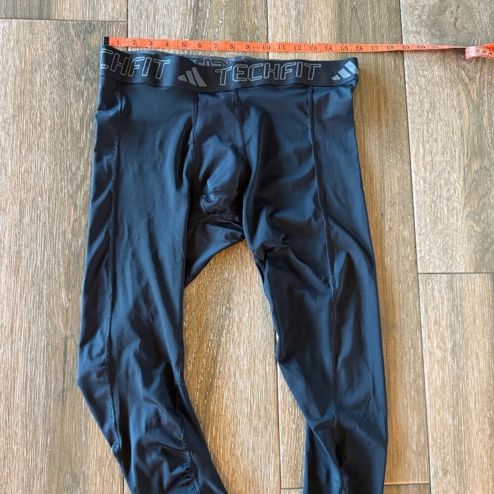 Adidas men's Techfit compression tights for training Black size Medium - Picture 2 of 8